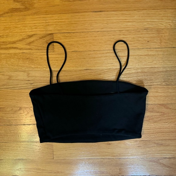 SHEIN Crop Top - Picture 2 of 2